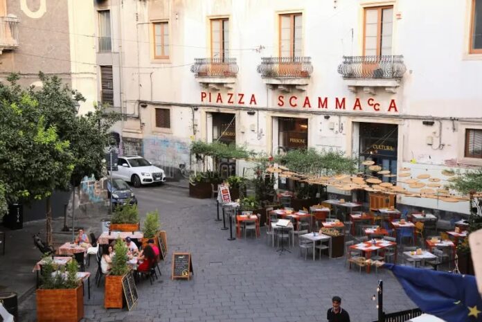 foto piazza scammacca